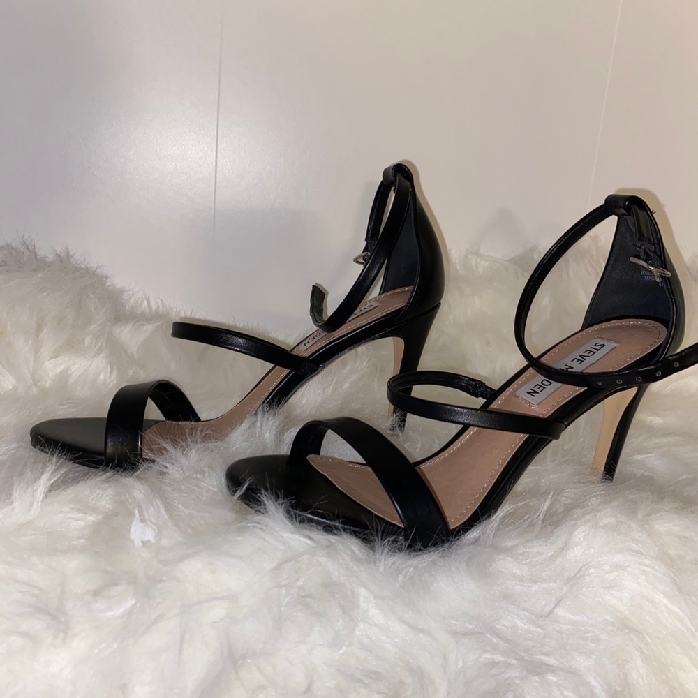 Steve Madden Sheena heeled sandals
